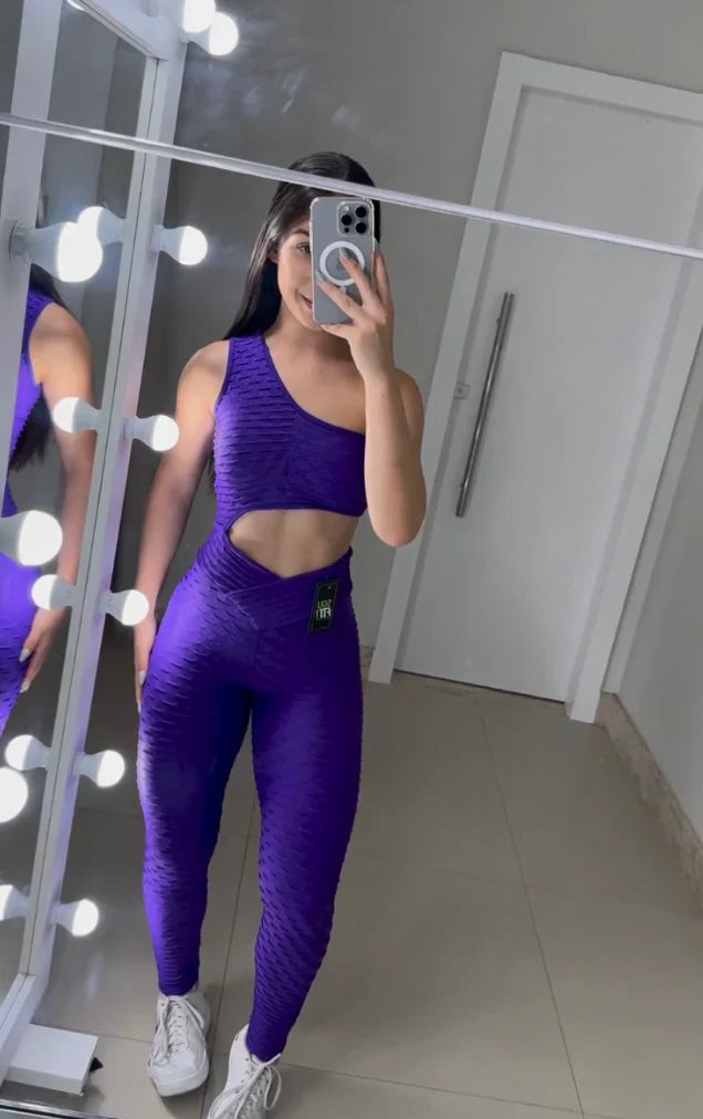 Macacão Roxo